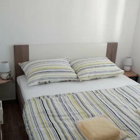 Filip Diklo Apartament *