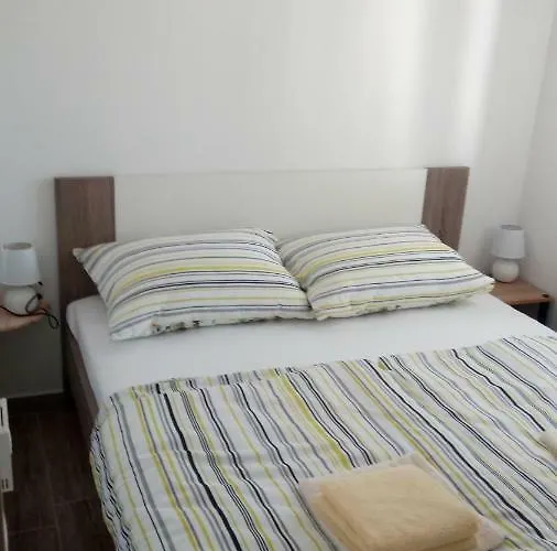 Filip Diklo アパート *